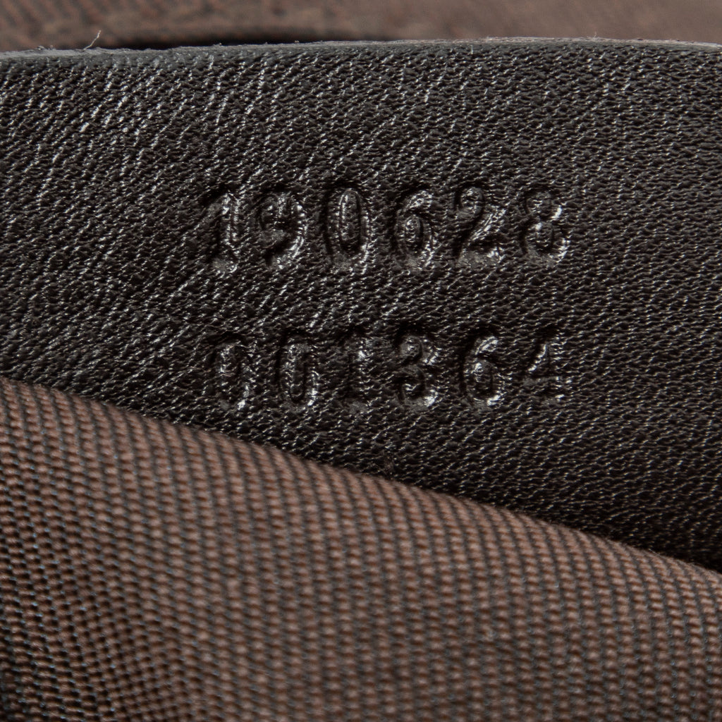 Sac Bandoulière Grand Plat Messager Nylon Monogrammé Marron Foncé