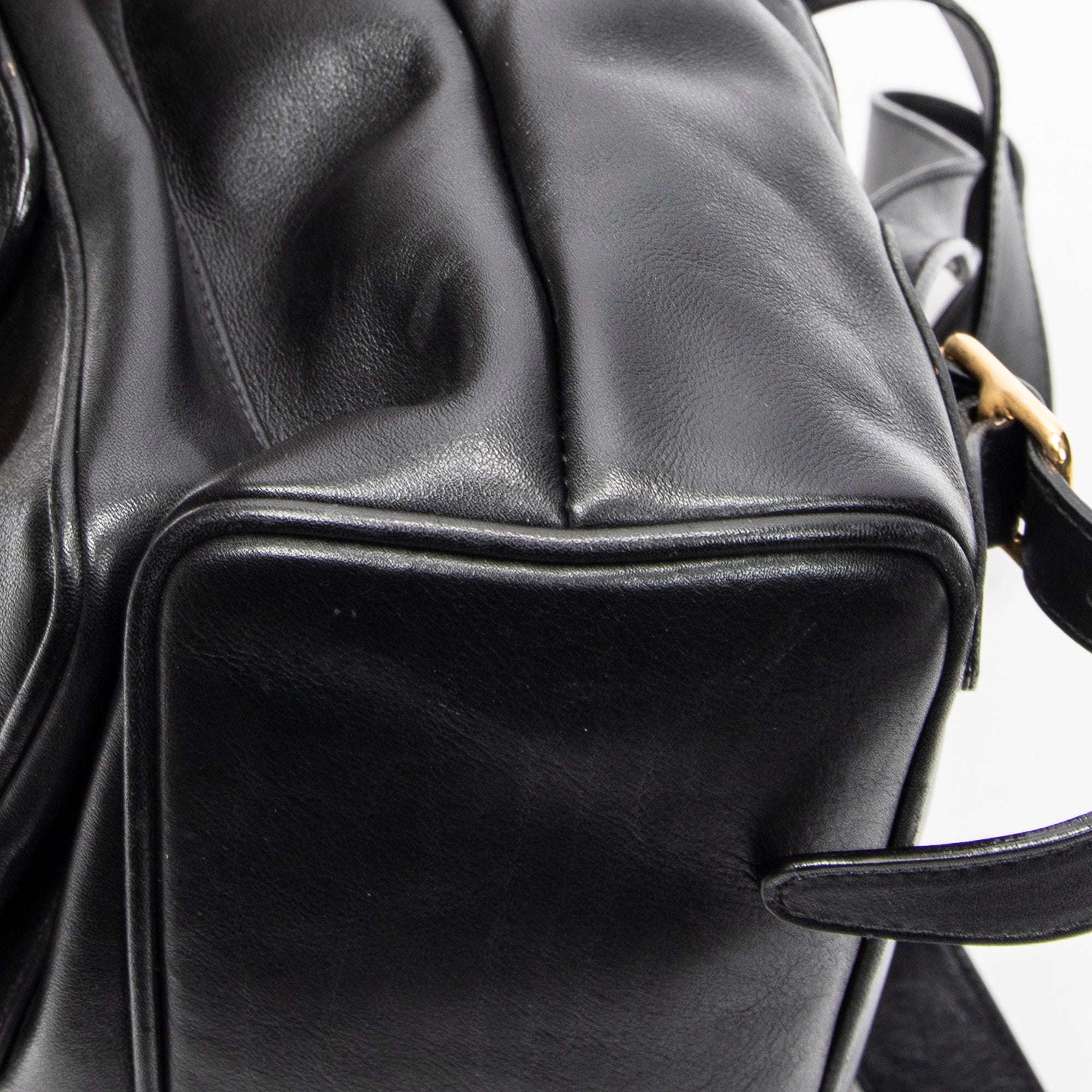 Mochila grande de bambú en piel de becerro negra