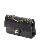 Shoulder Bag Classic Double Flap 23 Black Quilted Lambskin Leather