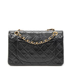 Shoulder Bag Classic Double Flap 23 Black Quilted Lambskin Leather