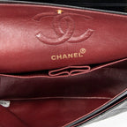 Shoulder Bag Classic Double Flap 23 Black Quilted Lambskin Leather