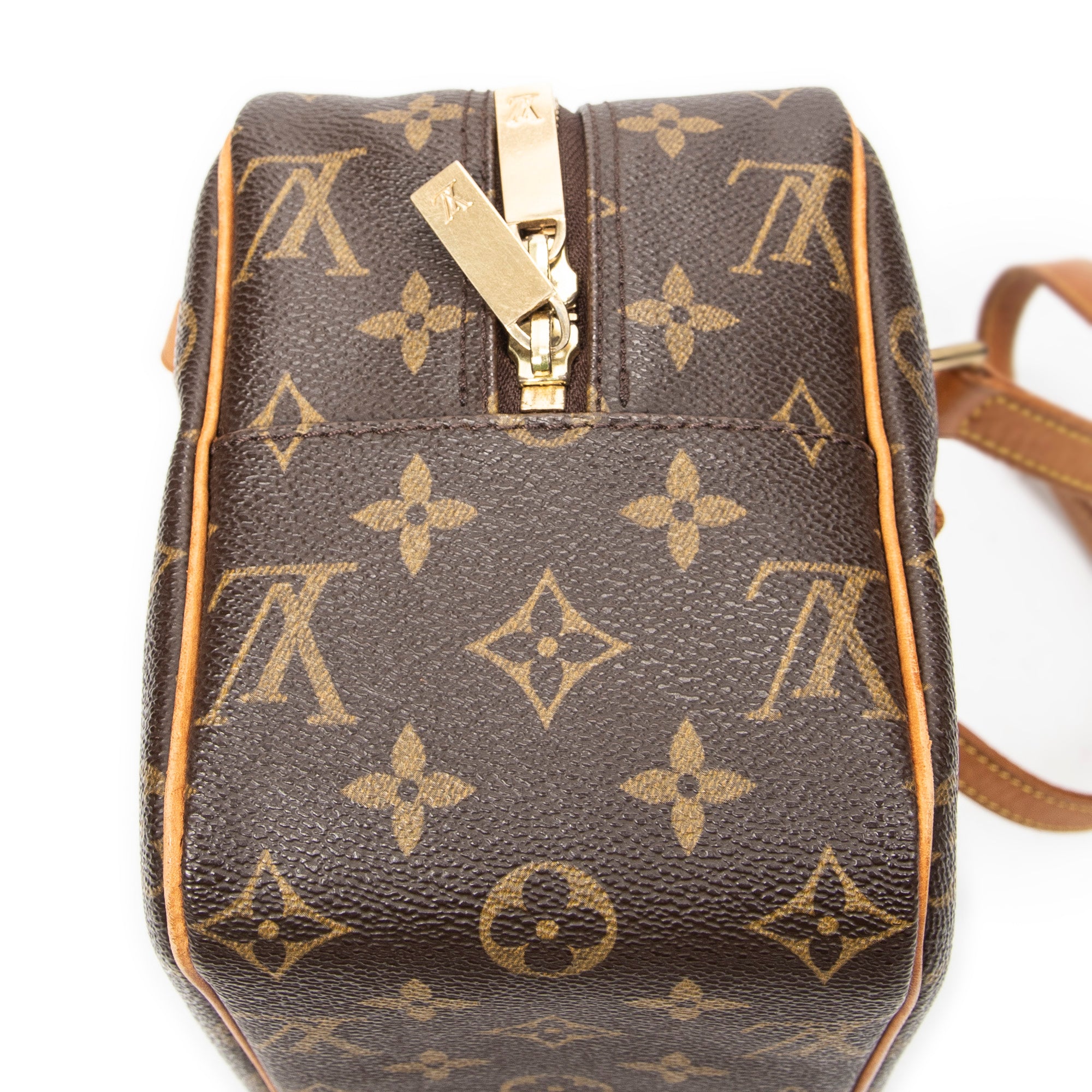 Shoulder Bag Cite MM Brown Monogram Canvas