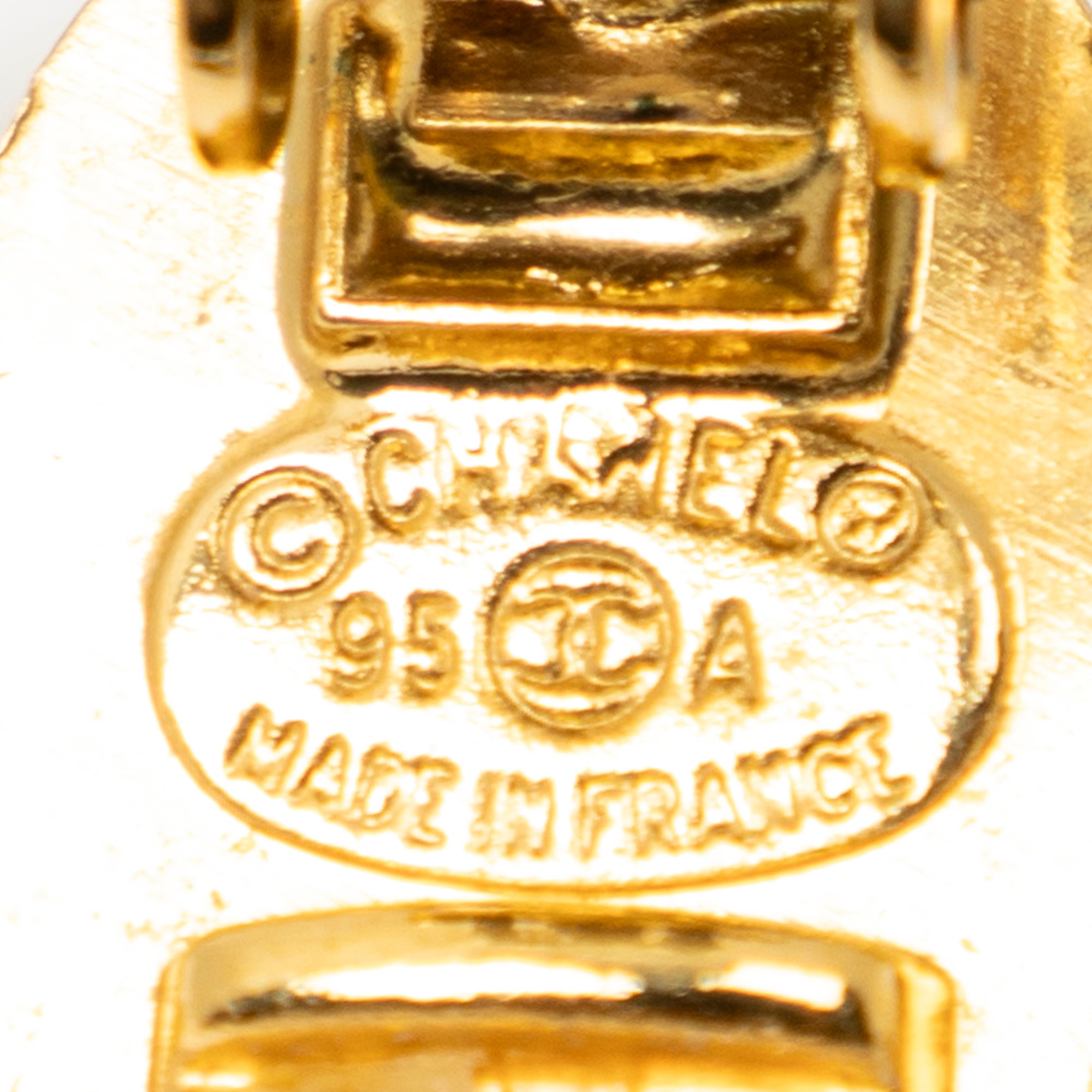 Earrings CC Turn Lock Clip On Earrings Gold Gold Plated