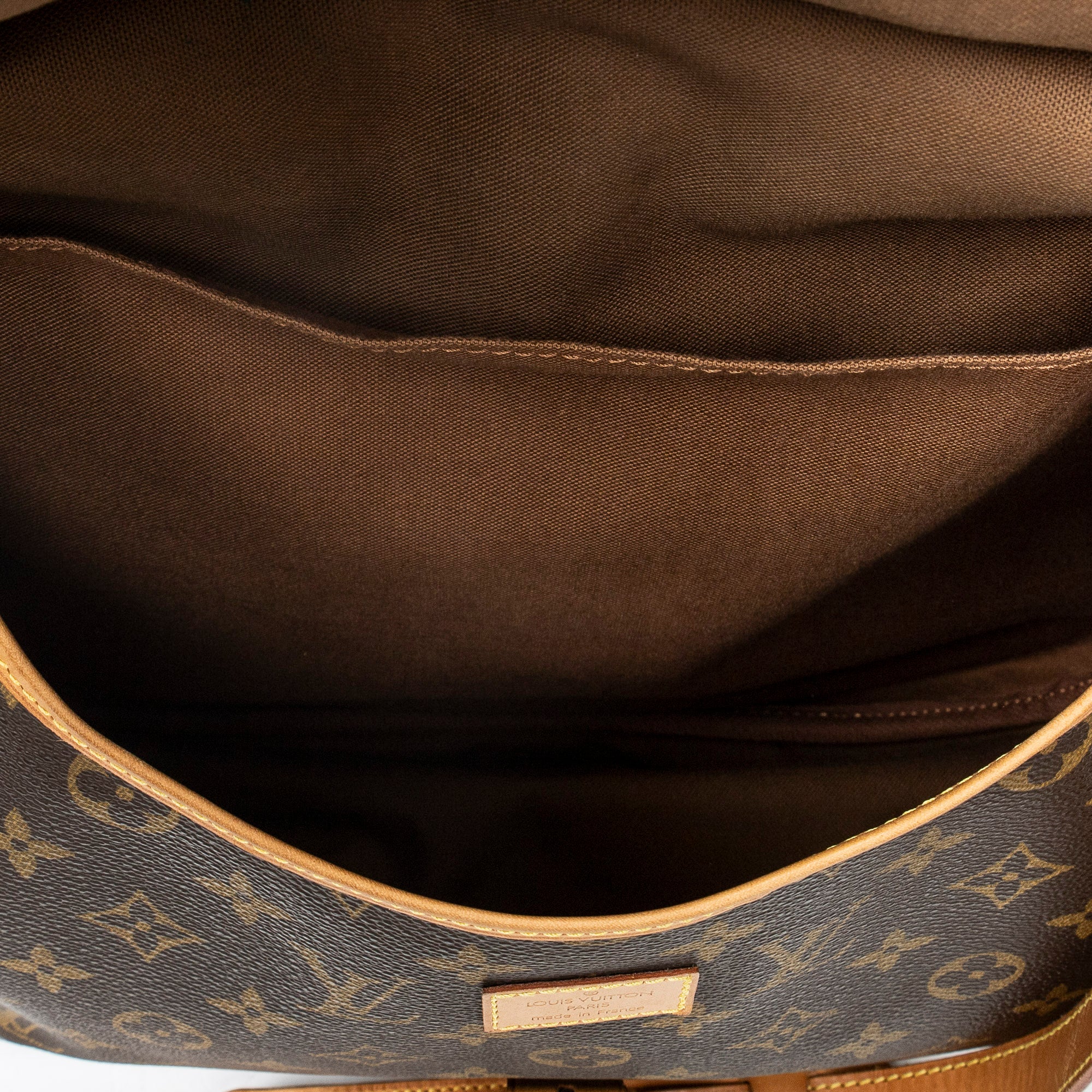 Bolso de hombro Saumur GM Lona Monogram Marrón