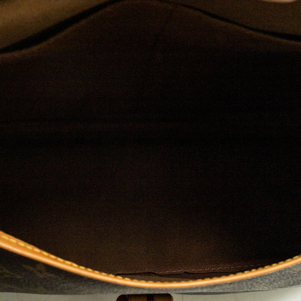 Bolso de hombro Saumur GM Lona Monogram Marrón