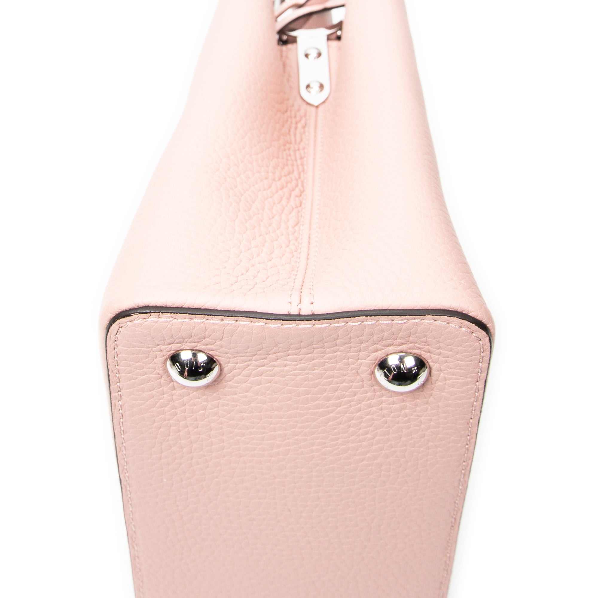 Shoulder Bag Capucines PM Rose Ballerine Taurillon Clemence Leather