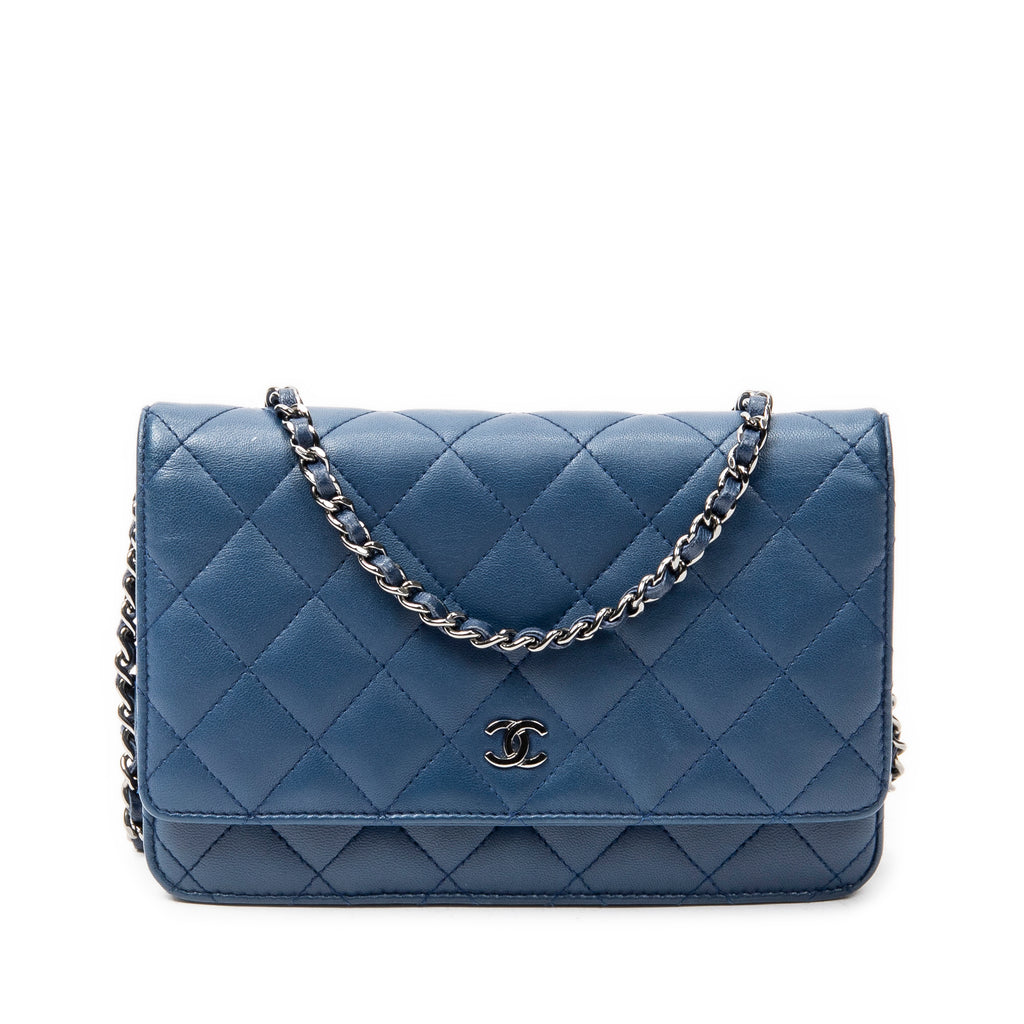 Shoulder Bag Classic Wallet on Chain Navy Quilted Lambskin Leather