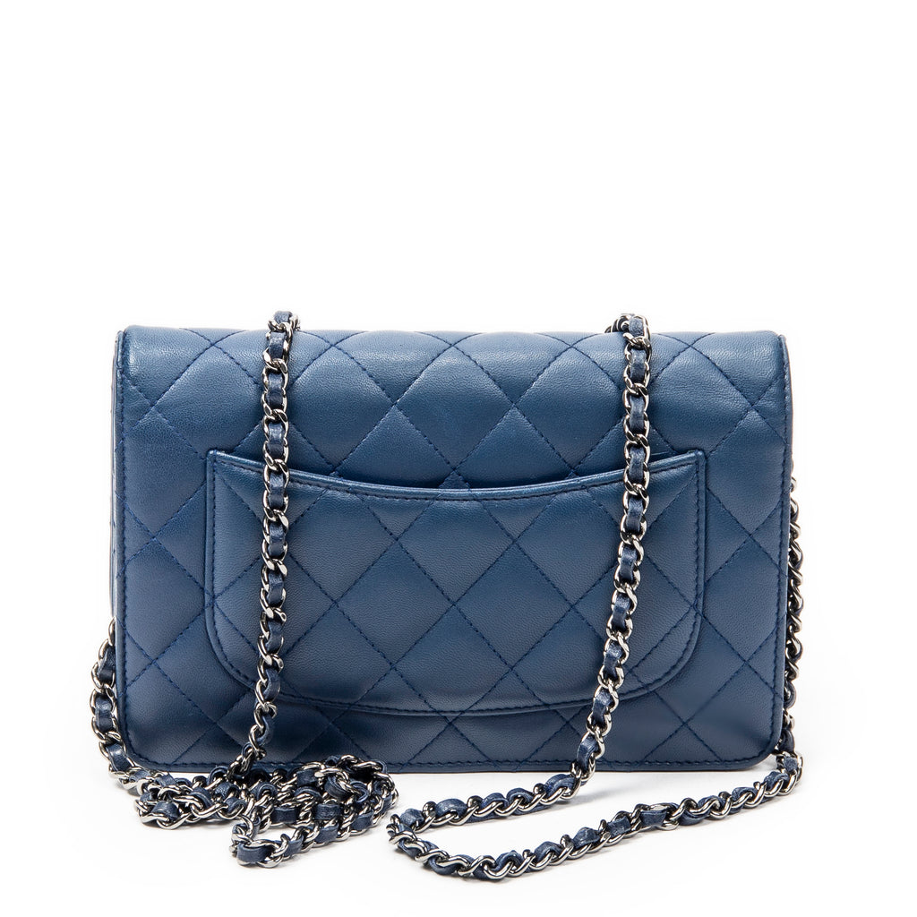 Shoulder Bag Classic Wallet on Chain Navy Quilted Lambskin Leather