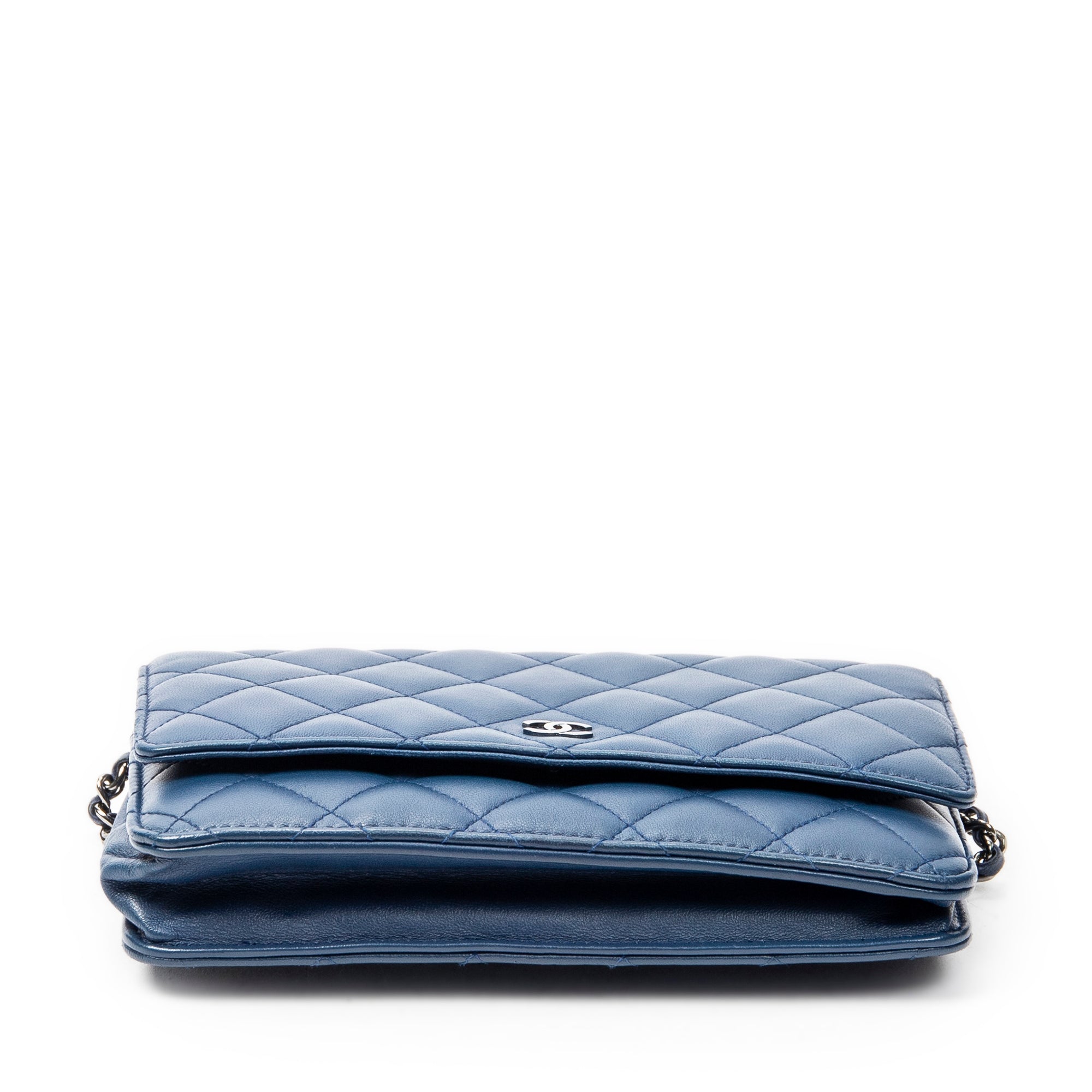 Shoulder Bag Classic Wallet on Chain Navy Quilted Lambskin Leather