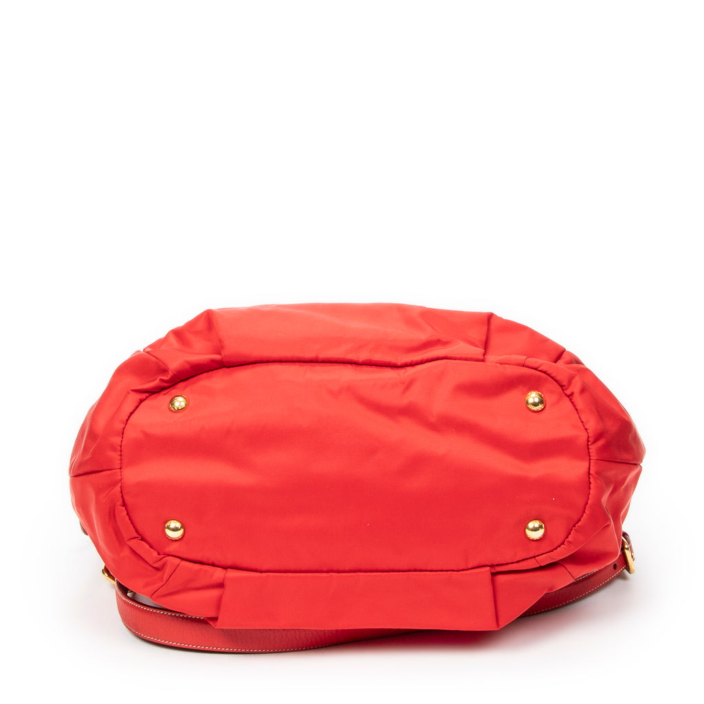 Bandolera tipo hobo de lona de nylon roja