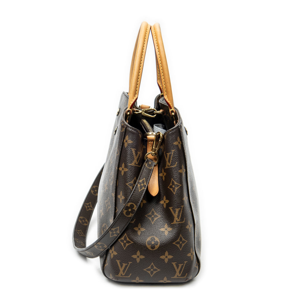 Shoulder Bag Montaigne MM Brown Monogram Canvas