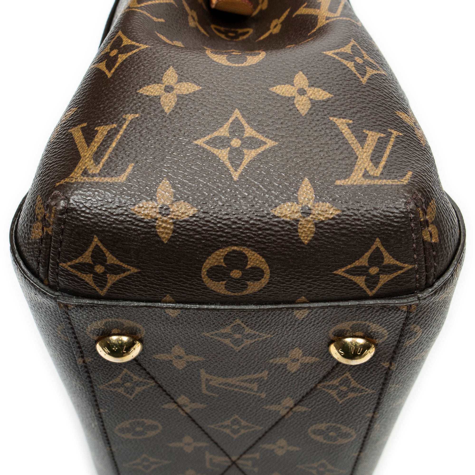 Shoulder Bag Montaigne MM Brown Monogram Canvas