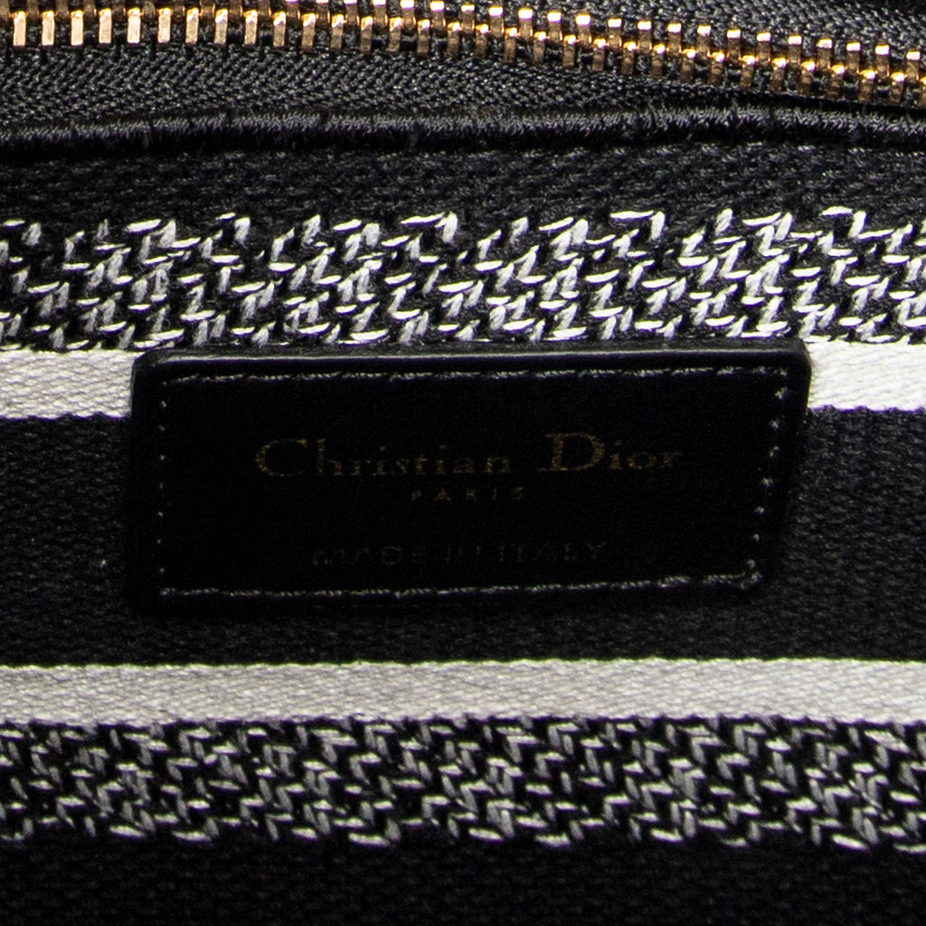 Shoulder Bag Medium Lady D-Lite Black Embroidered Canvas