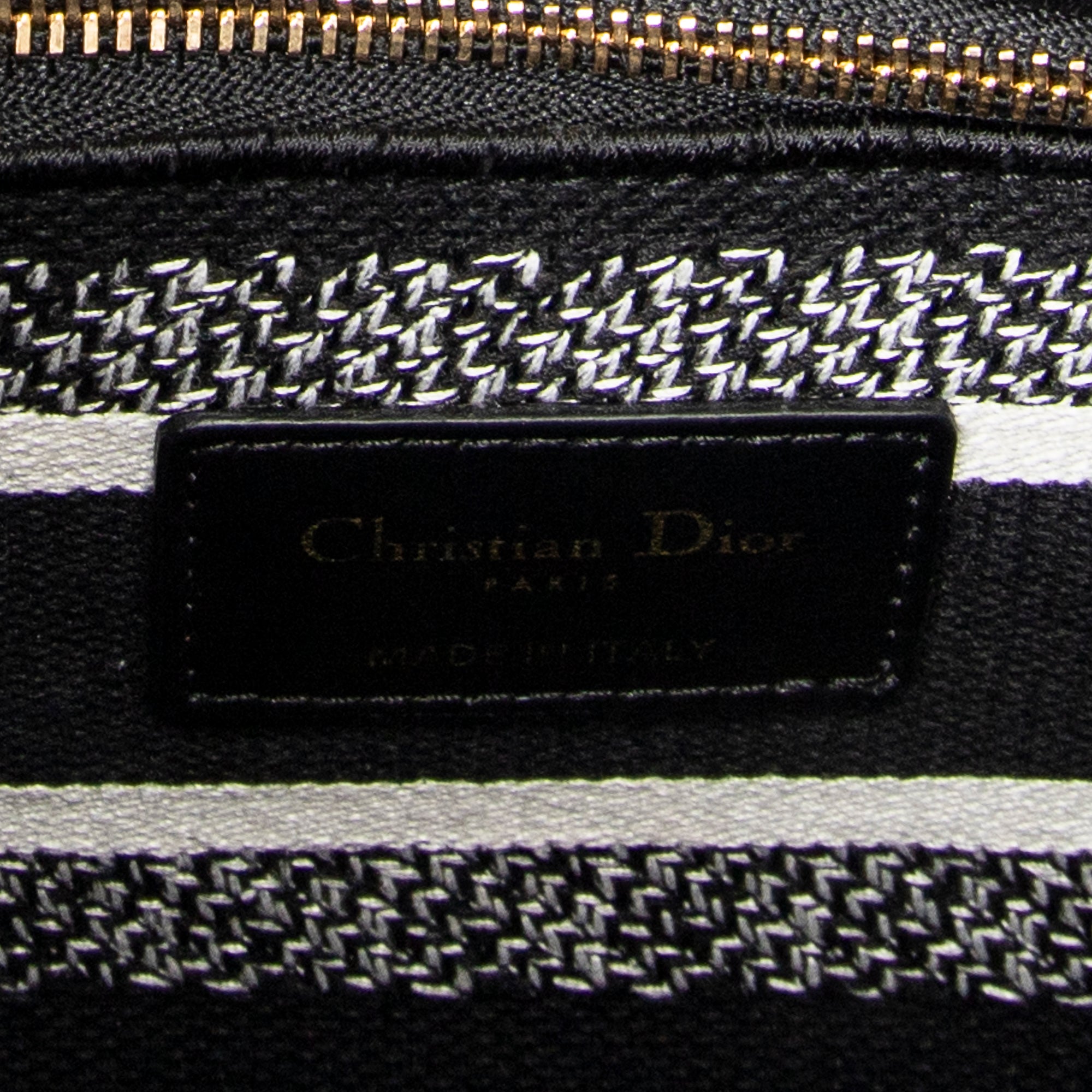 Shoulder Bag Medium Lady D-Lite Black Embroidered Canvas