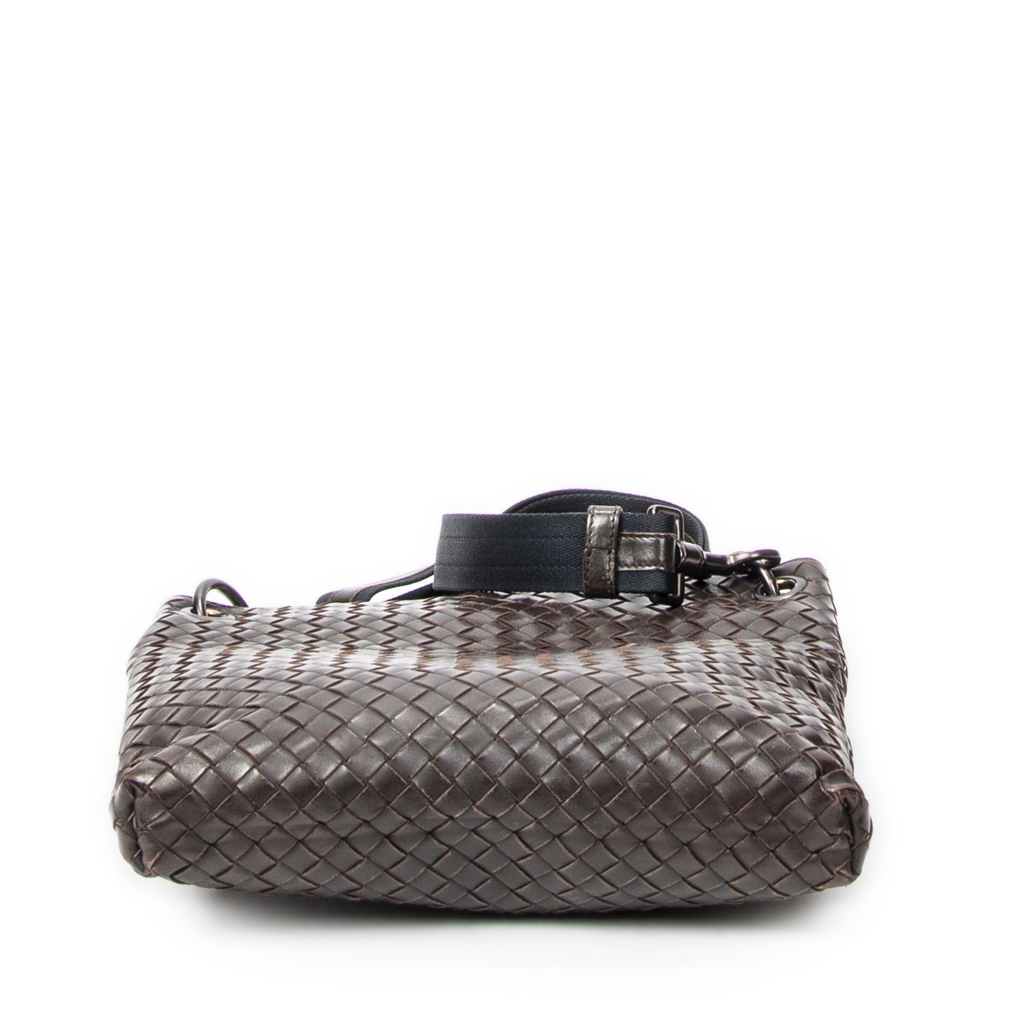 Bolso de Hombro Mensajero Plano Cuadrado de Cuero Intrecciato Marrón Oscuro