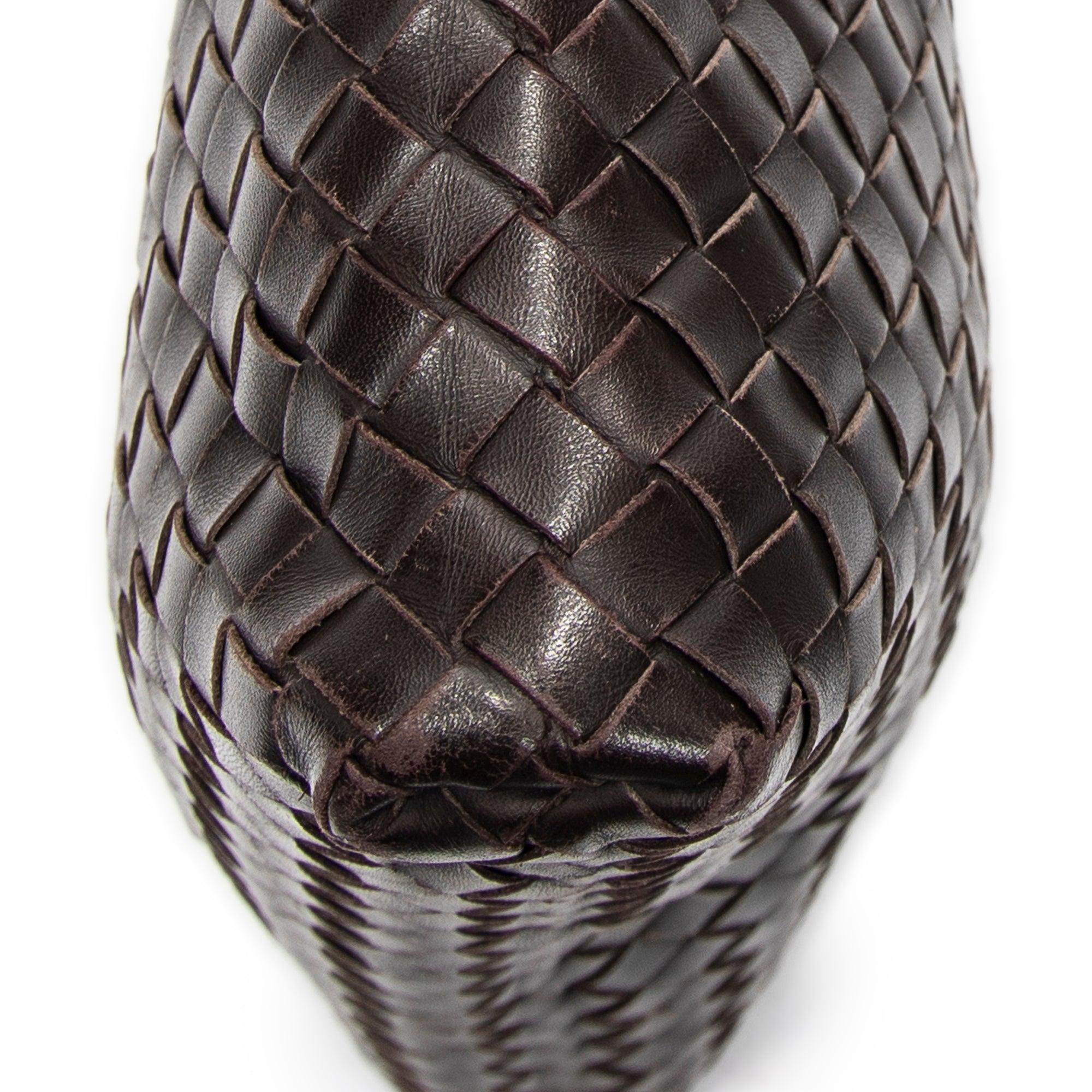 Bolso de Hombro Mensajero Plano Cuadrado de Cuero Intrecciato Marrón Oscuro