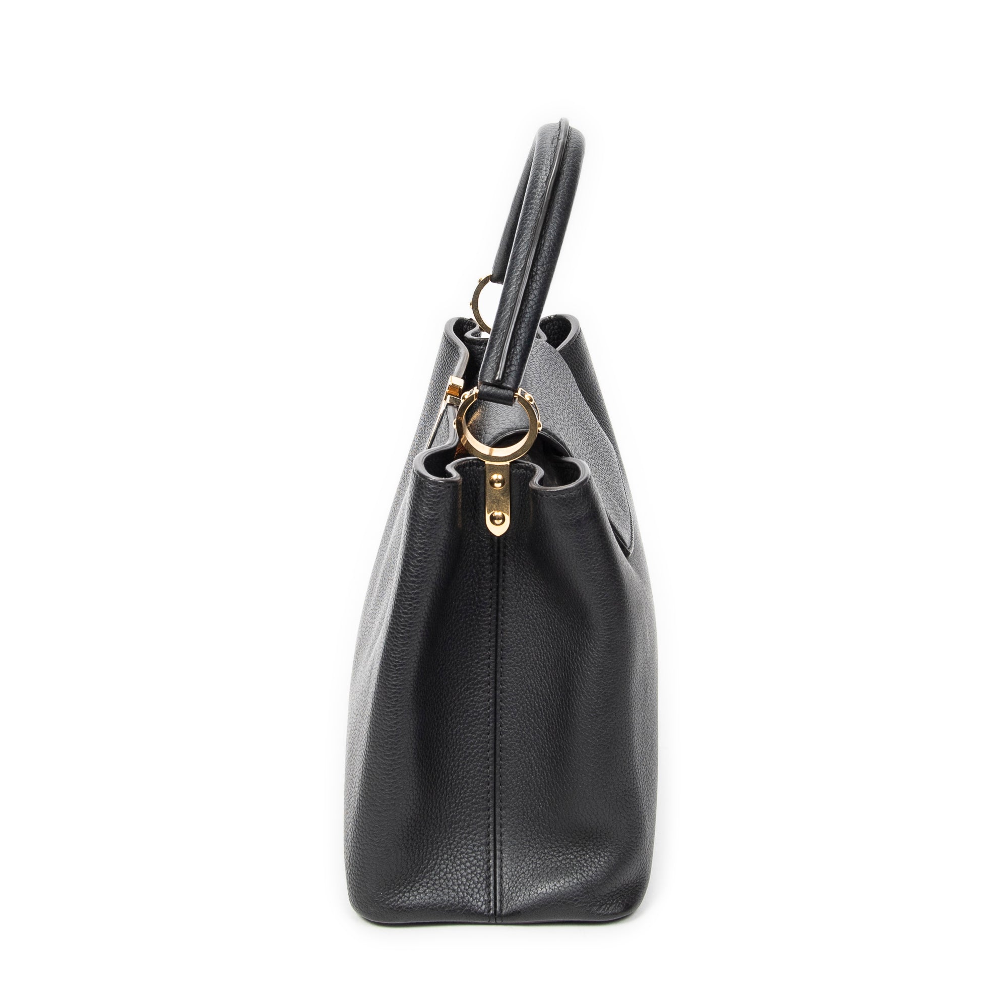 Shoulder Bag Capucines GM Black Taurillon Clemence Leather