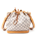 Bolso de Hombro Noe PM Damier Azur Color Marfil