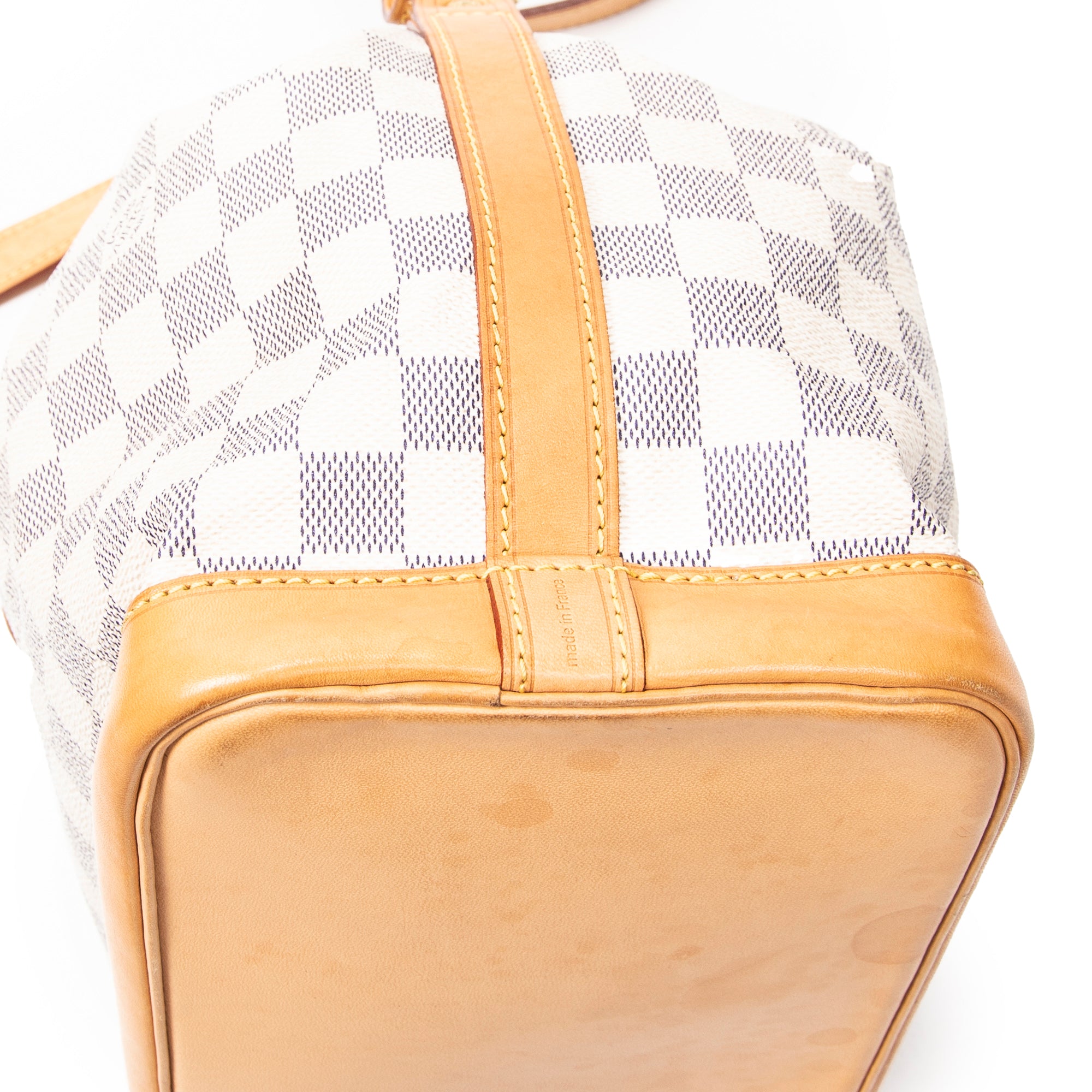 Bolso de Hombro Noe PM Damier Azur Color Marfil