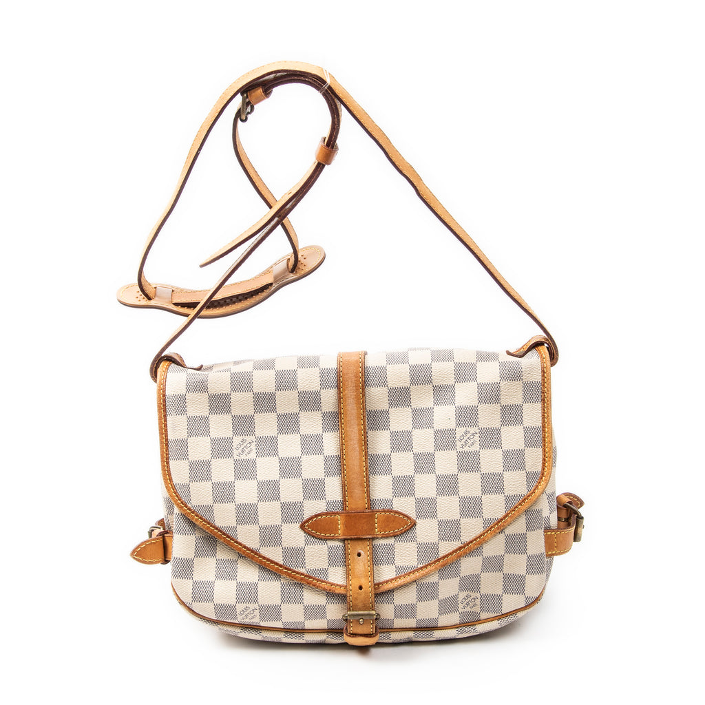 Bolso de hombro Saumur MM Damier Azur color marfil