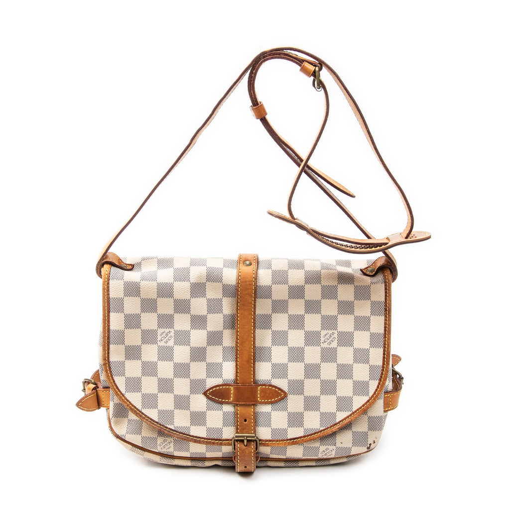 Bolso de hombro Saumur MM Damier Azur color marfil