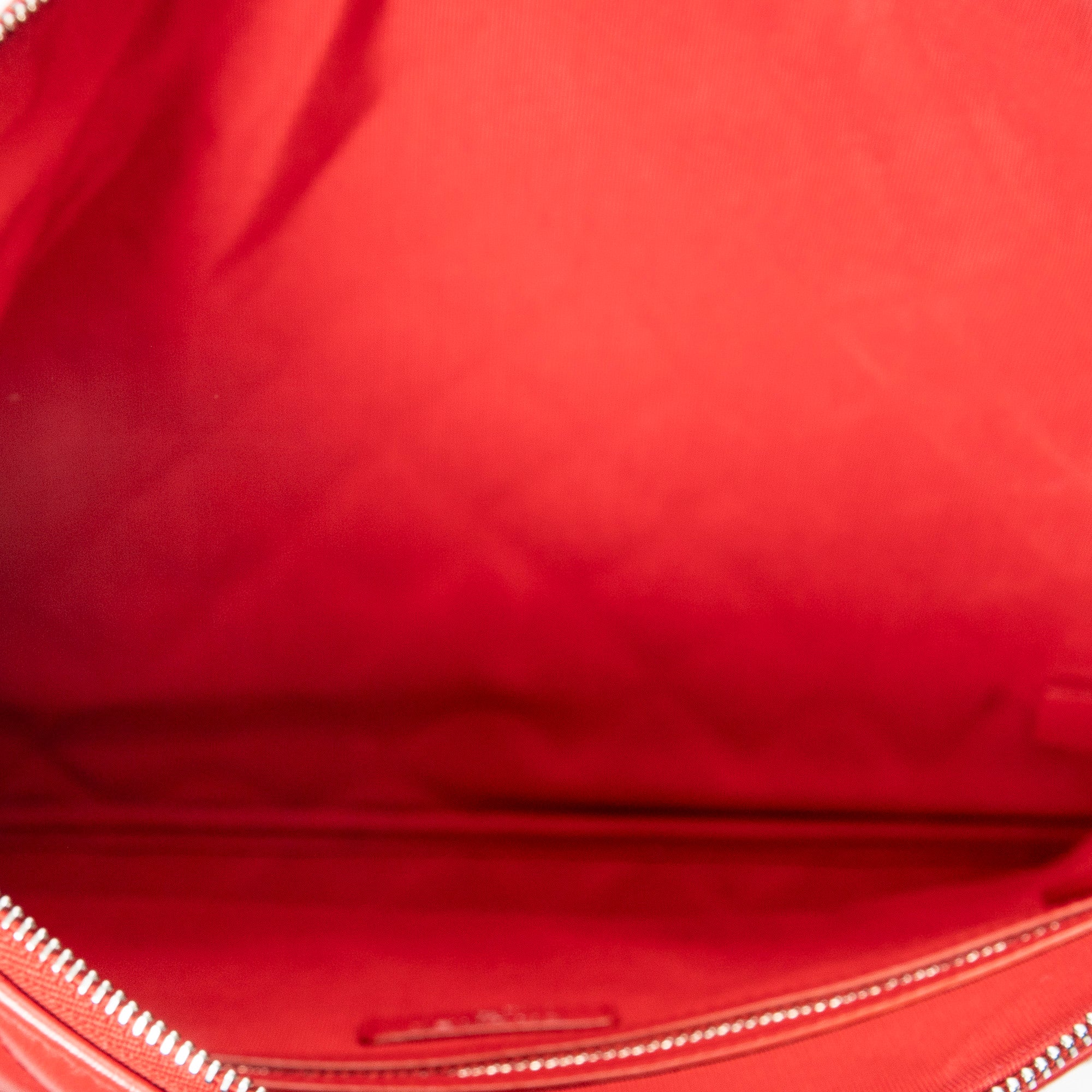 Clutch Large Charm O-Case Zip Red Quilted Lambskin Leather