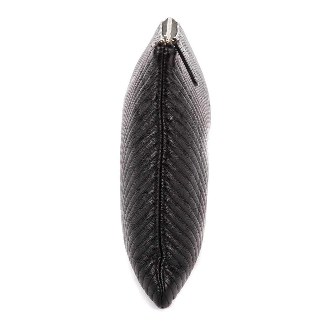Clutch Large Chevron O-Case Zip Black Chevron Caviar Leather