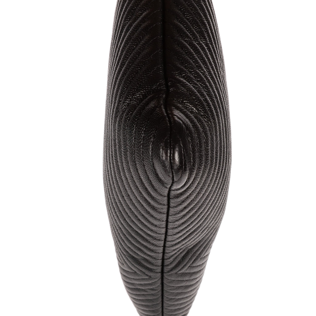 Clutch Large Chevron O-Case Zip Black Chevron Caviar Leather