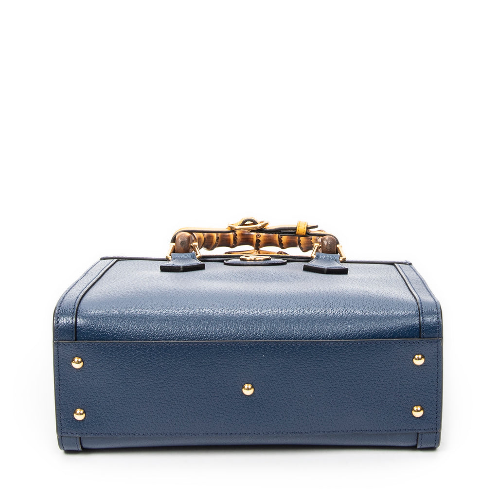 Shoulder Bag Medium Diana Bamboo Tote Navy Grained Calfskin Leather