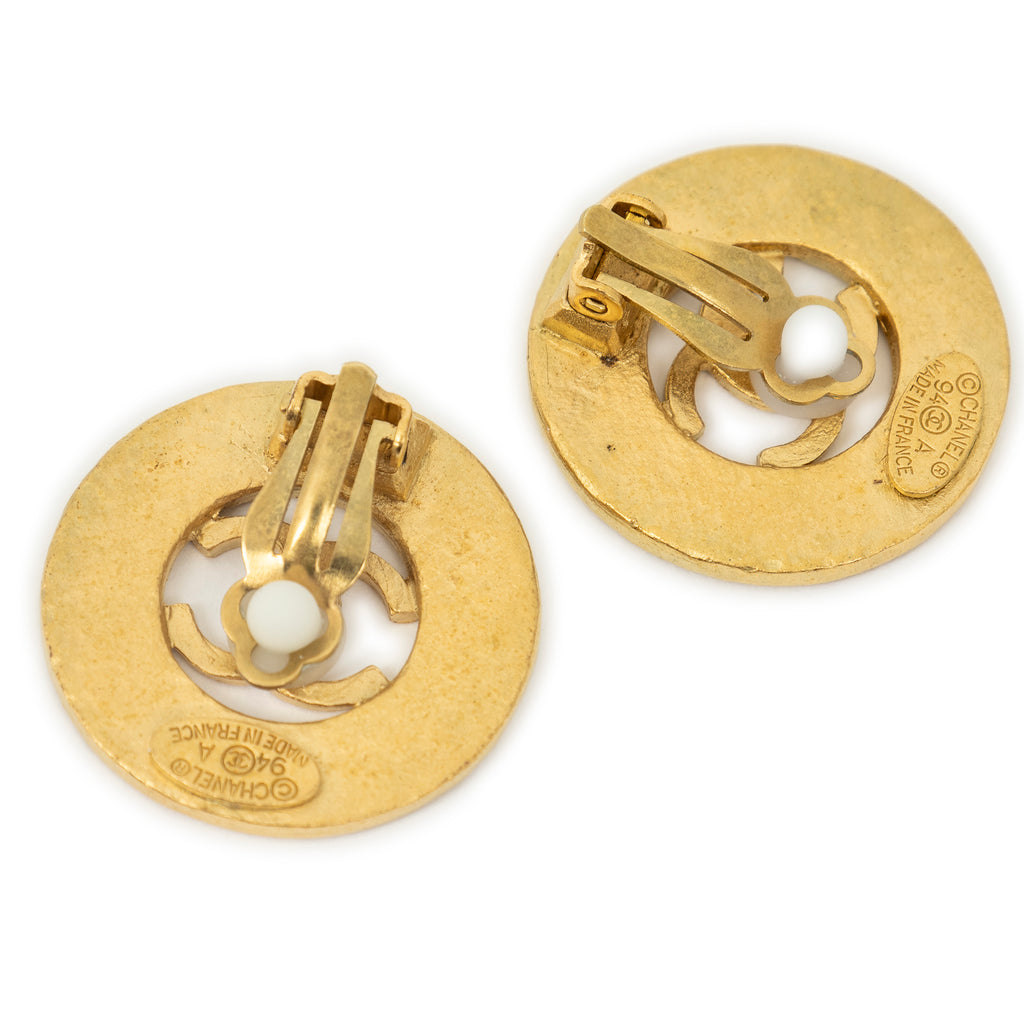 Pendientes CC Redondos con Clip Dorados Bañados en Oro