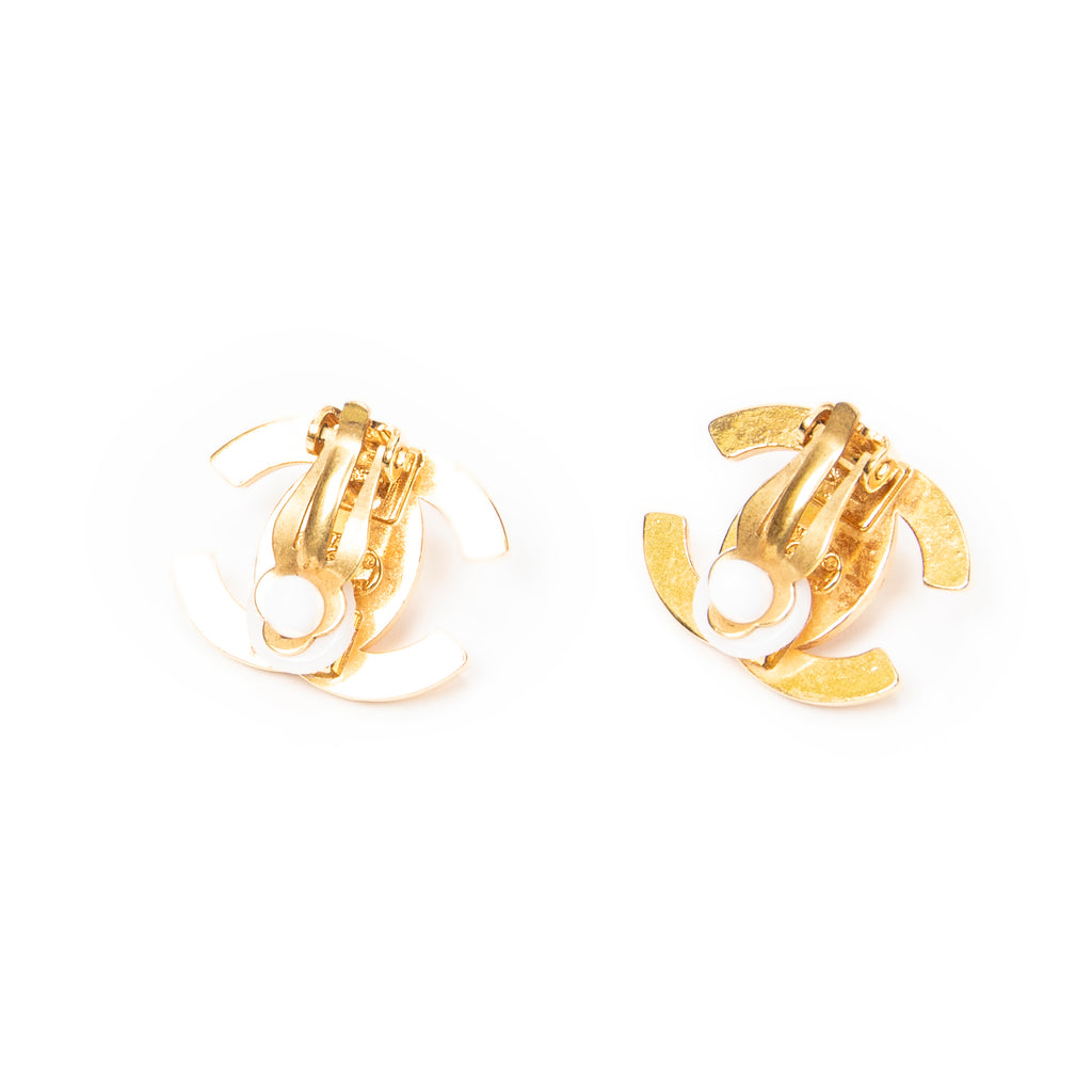 Pendientes CC Turn Lock Clip Dorado Baño de Oro