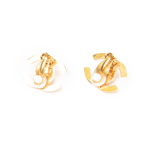 Pendientes CC Turn Lock Clip Dorado Baño de Oro