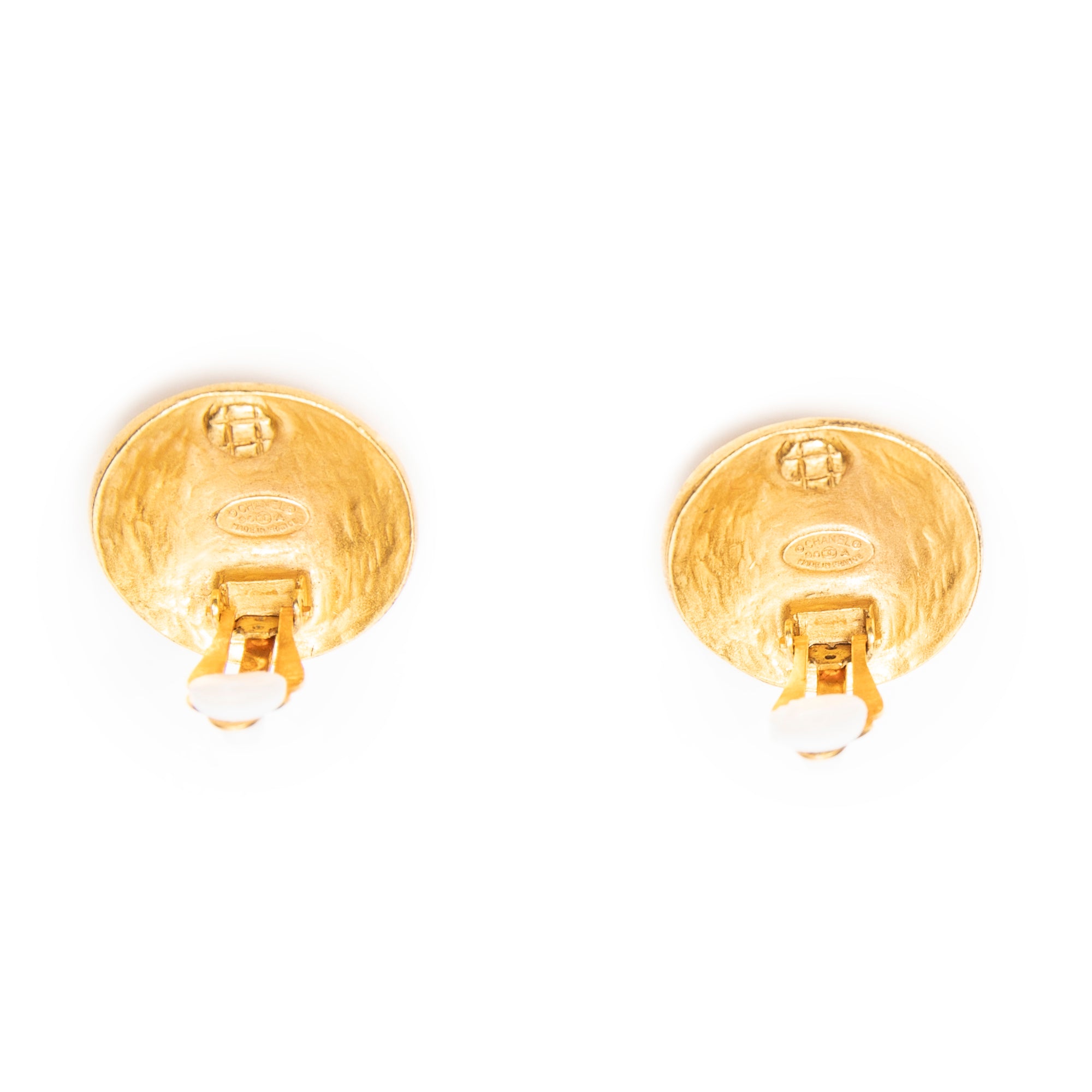 Pendientes CC Redondos con Clip Dorados Bañados en Oro