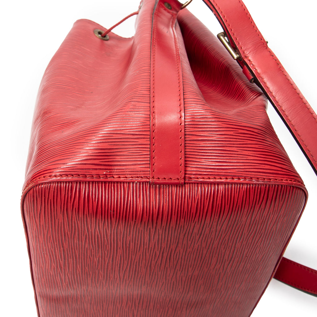 Bolso de hombro Noe PM Epi rojo