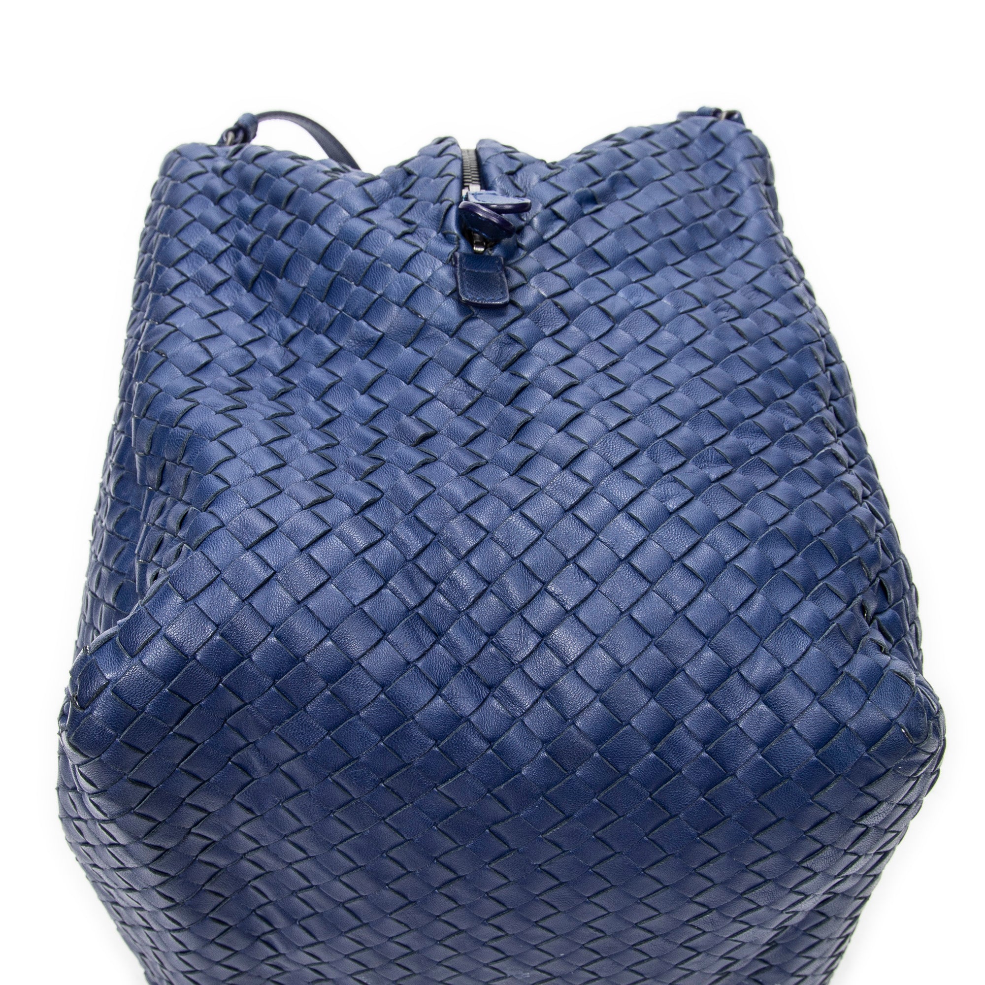 Shoulder Bag Cube Shoulder Bag Navy Intrecciato Leather