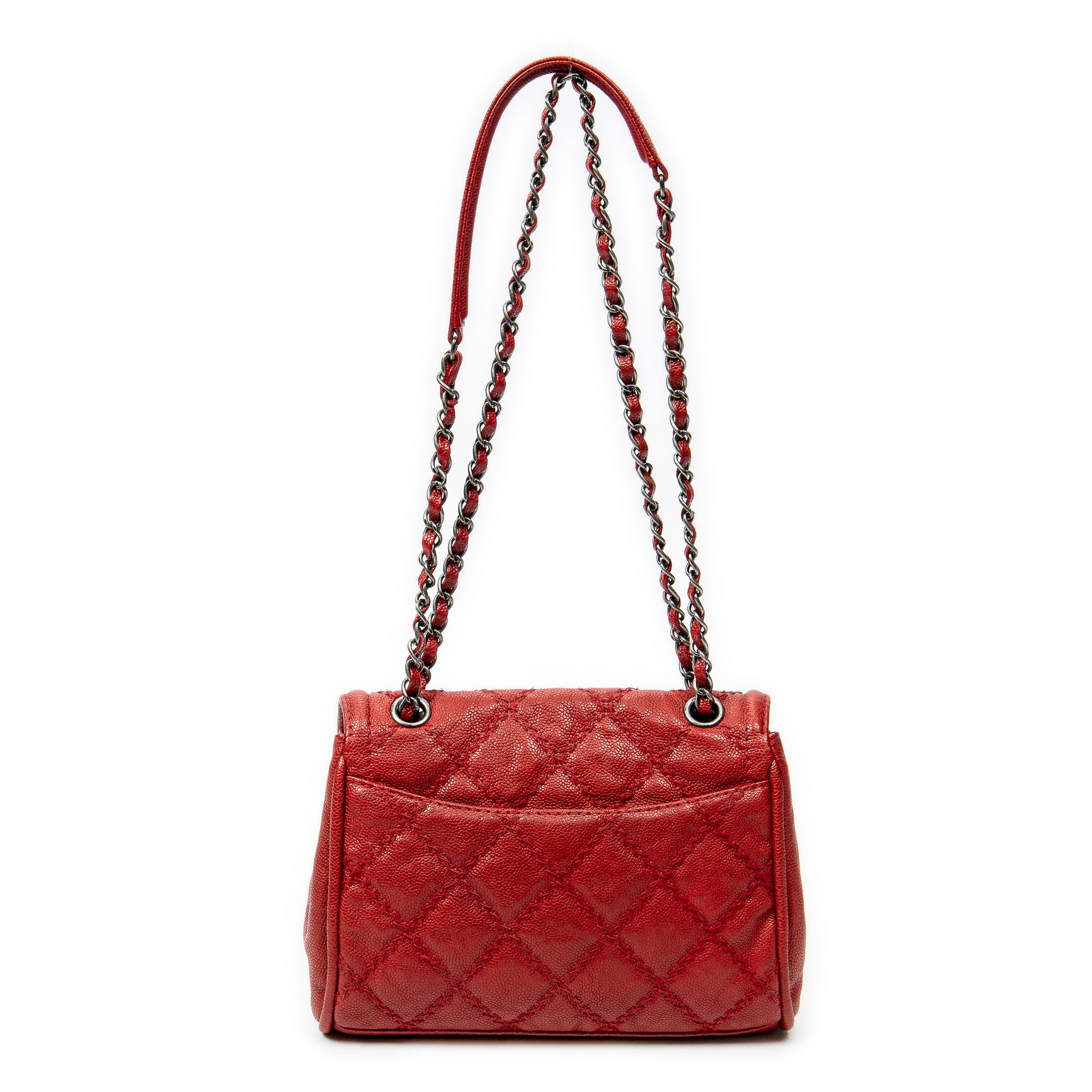 Bolso de hombro CC Ultimate Stitch Chain Redondo con Solapa de Piel de Caviar Acolchada Roja