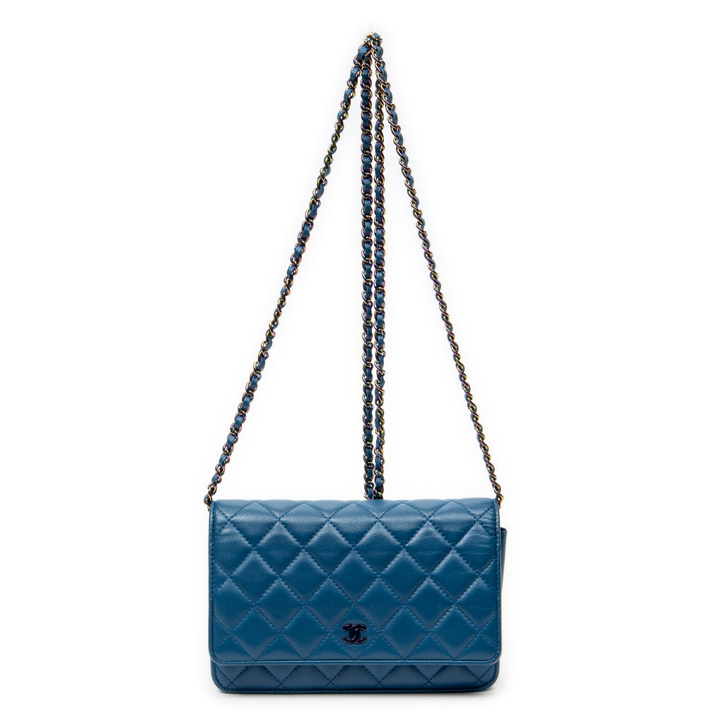 Shoulder Bag Classic Wallet on Chain Blue Quilted Lambskin Leather