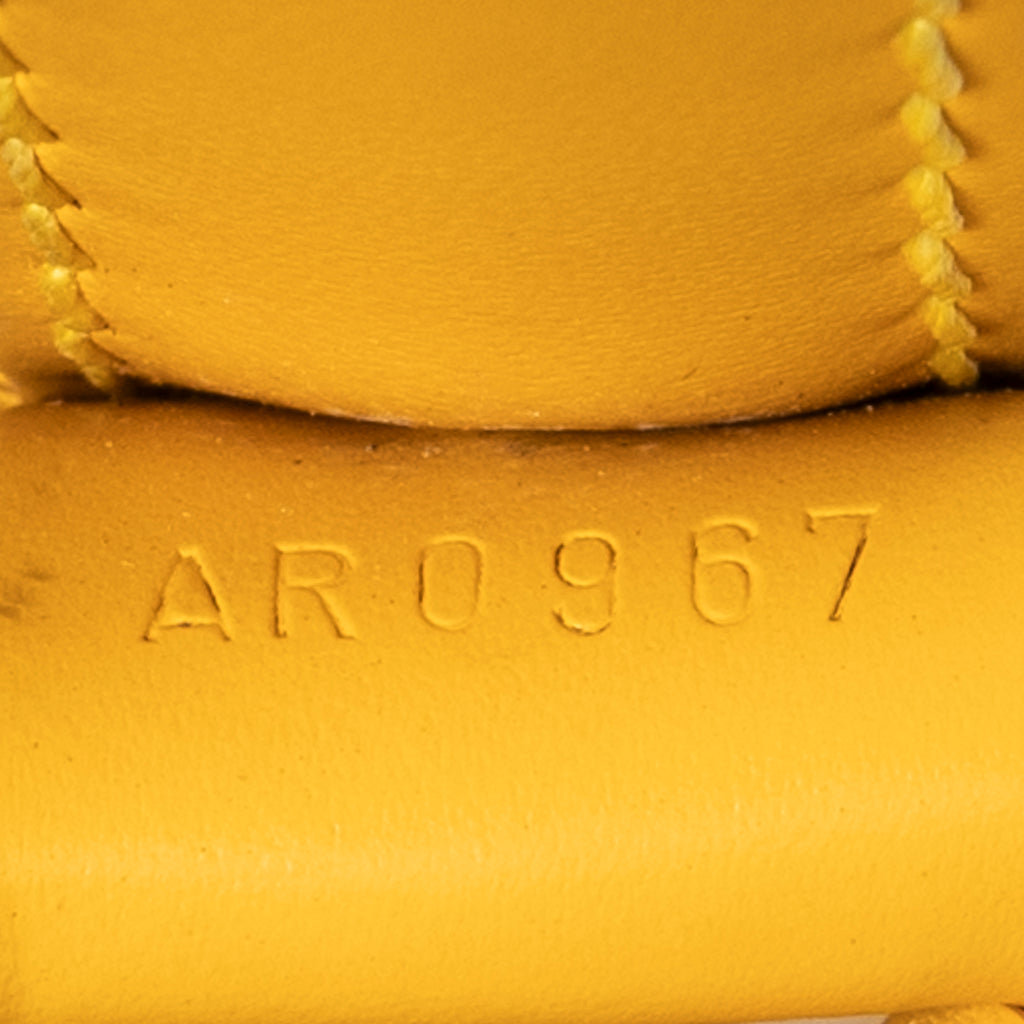Shoulder Bag Noe PM Yellow Epi
