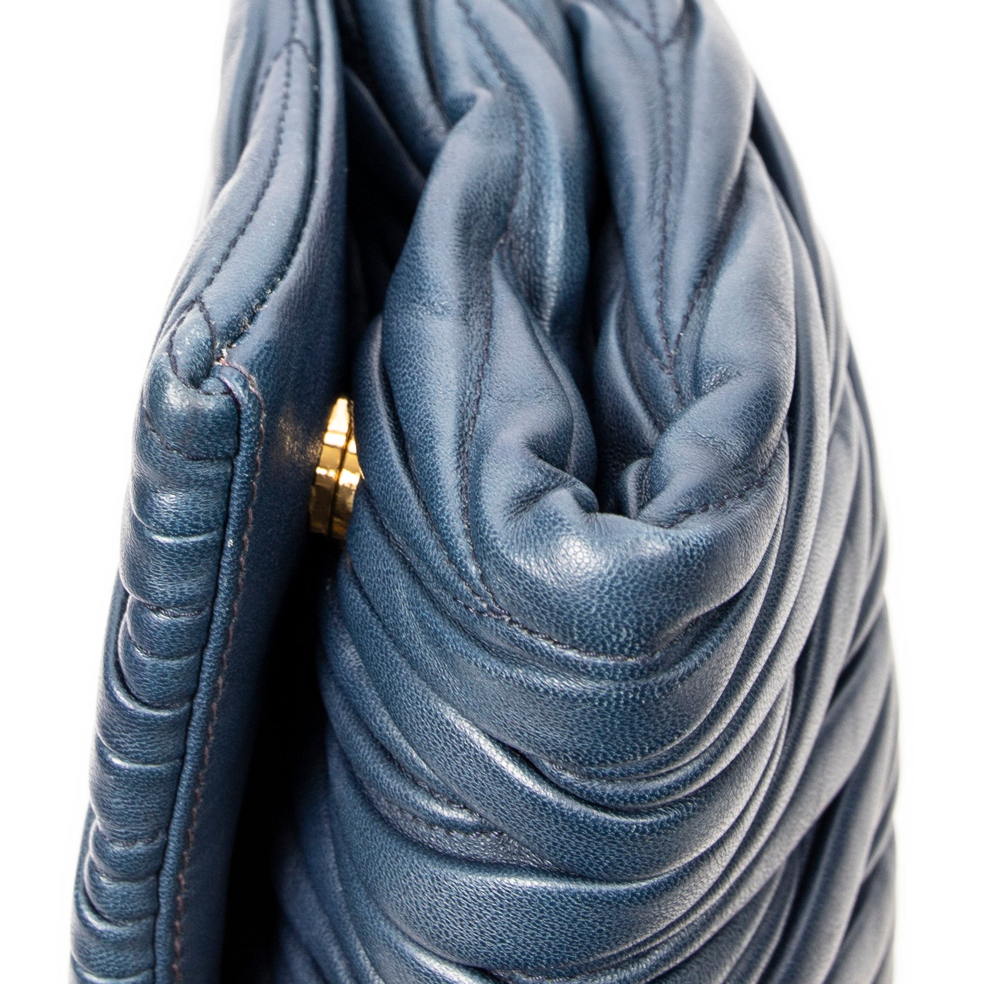 Shoulder Bag Chain Flap Clutch Navy Nappa Matelasse Leather