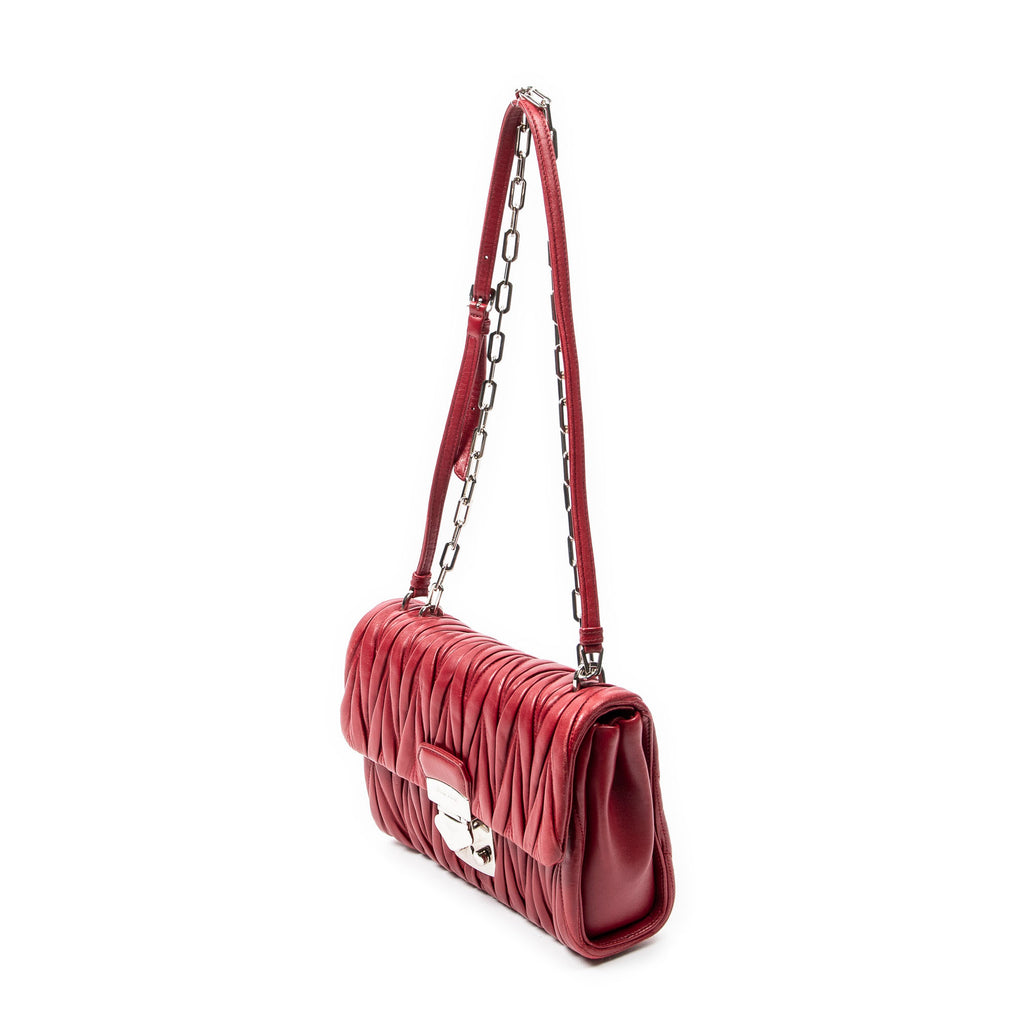 Shoulder Bag Pushlock Chain Flap Red Nappa Matelasse Leather