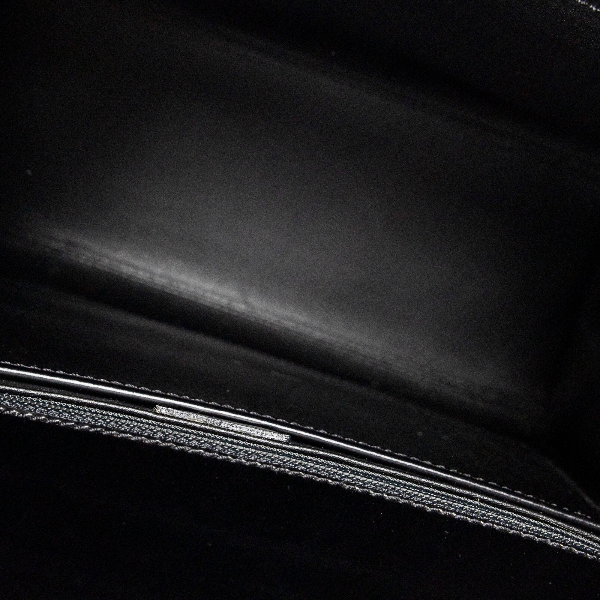 Handbag Vintage Flap Top Handle Black Smooth Leather