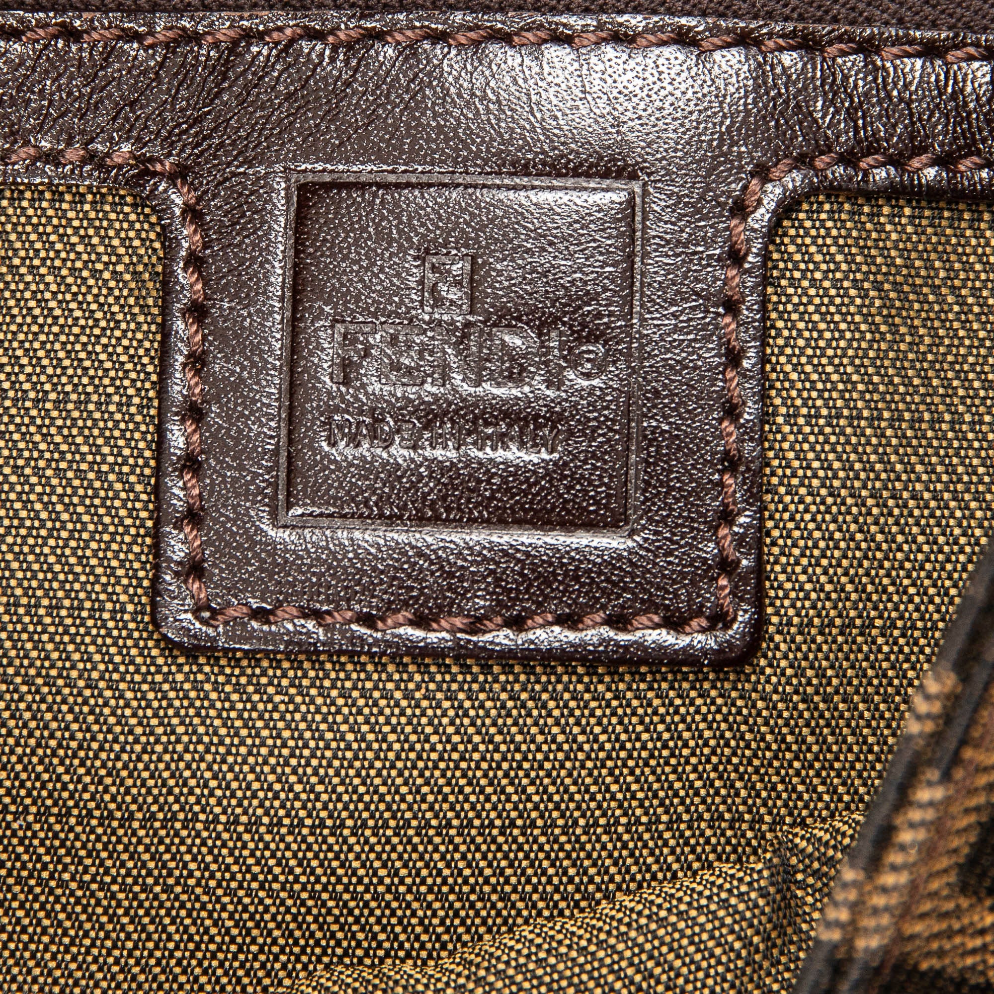 Bolso de Hombro Baguette Lona Zucca Marrón