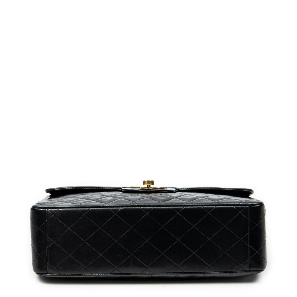 Shoulder Bag Maxi Jumbo XL Flap Black Quilted Lambskin Leather