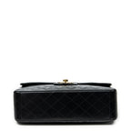 Shoulder Bag Maxi Jumbo XL Flap Black Quilted Lambskin Leather