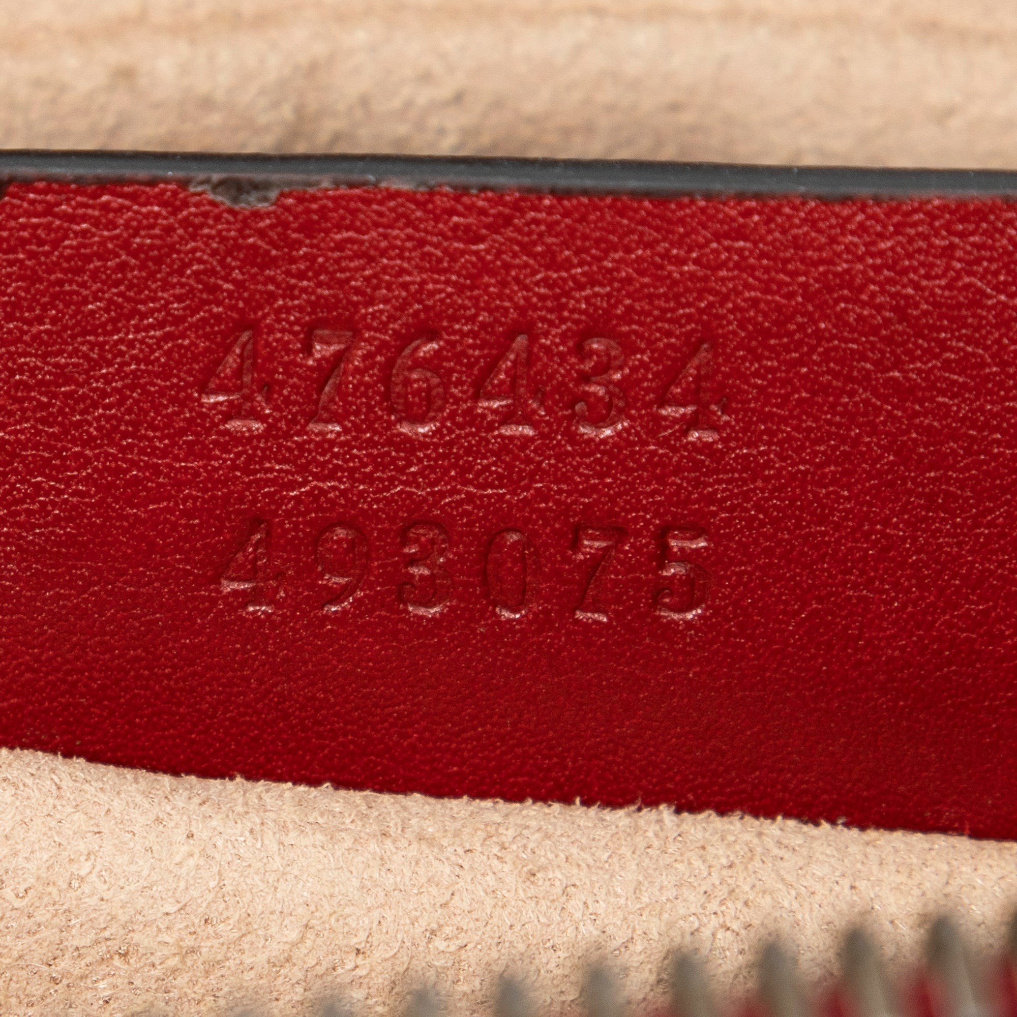 Bandolera GG Marmont Riñonera 85 Piel de becerro acolchada roja