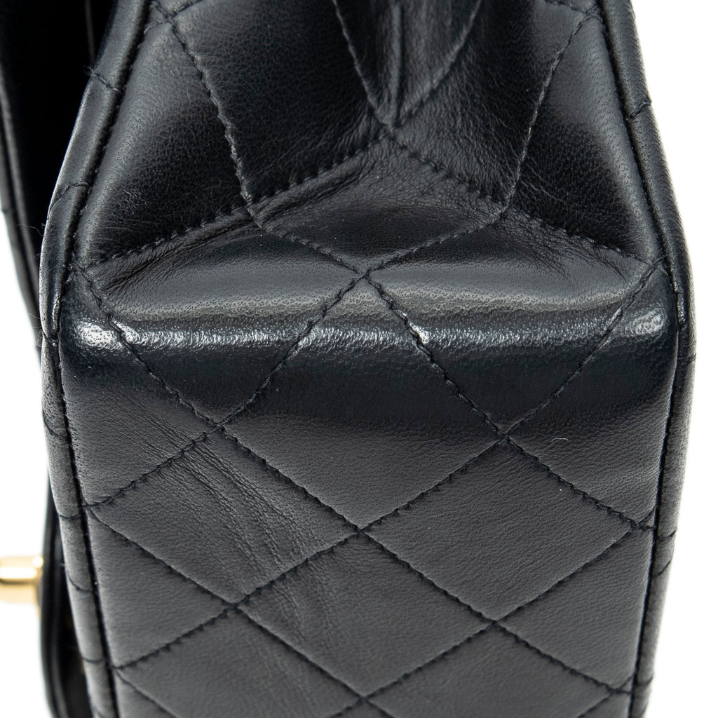 Shoulder Bag Classic Double Flap 26 Black Quilted Lambskin Leather