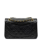 Shoulder Bag Classic Double Flap 23 Black Quilted Lambskin Leather