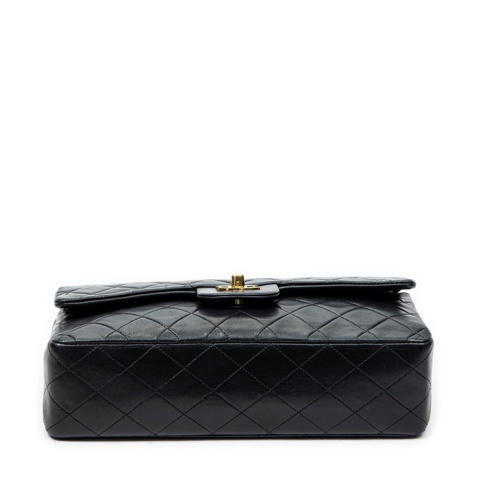 Shoulder Bag Classic Double Flap 26 Black Quilted Lambskin Leather