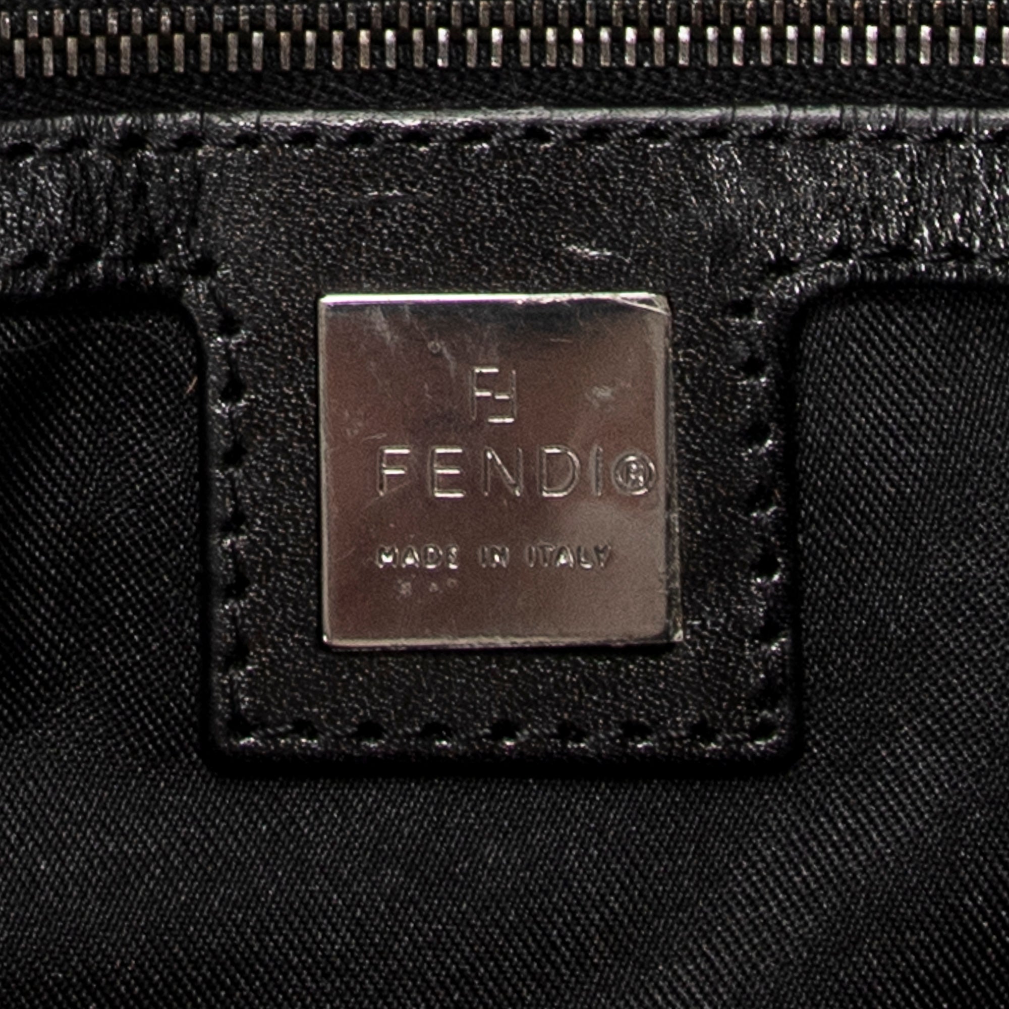 Bolso de Hombro Baguette Negro Lona Zucca
