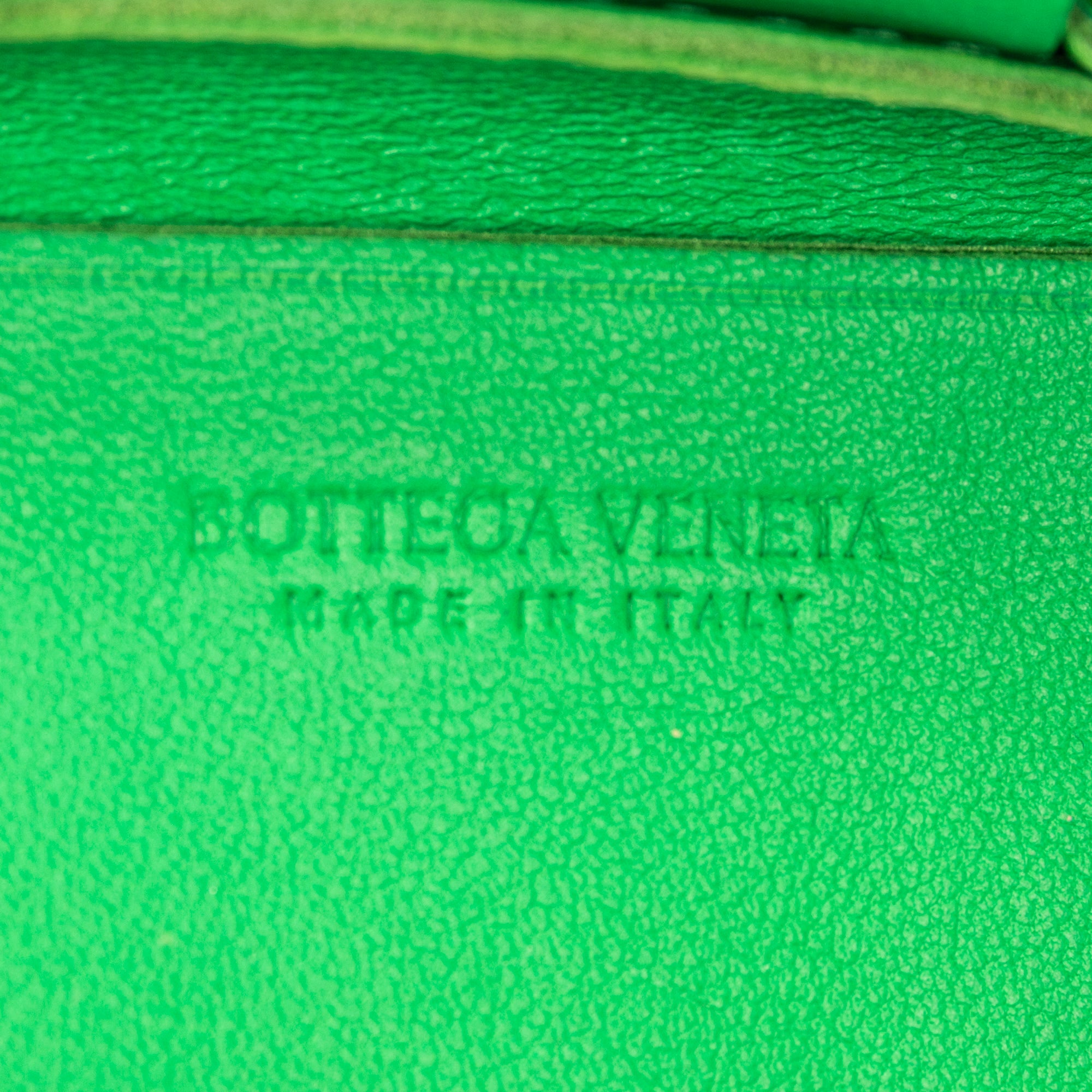 Shoulder Bag Mini Cassette Crossbody Green Maxi Intrecciato Leather